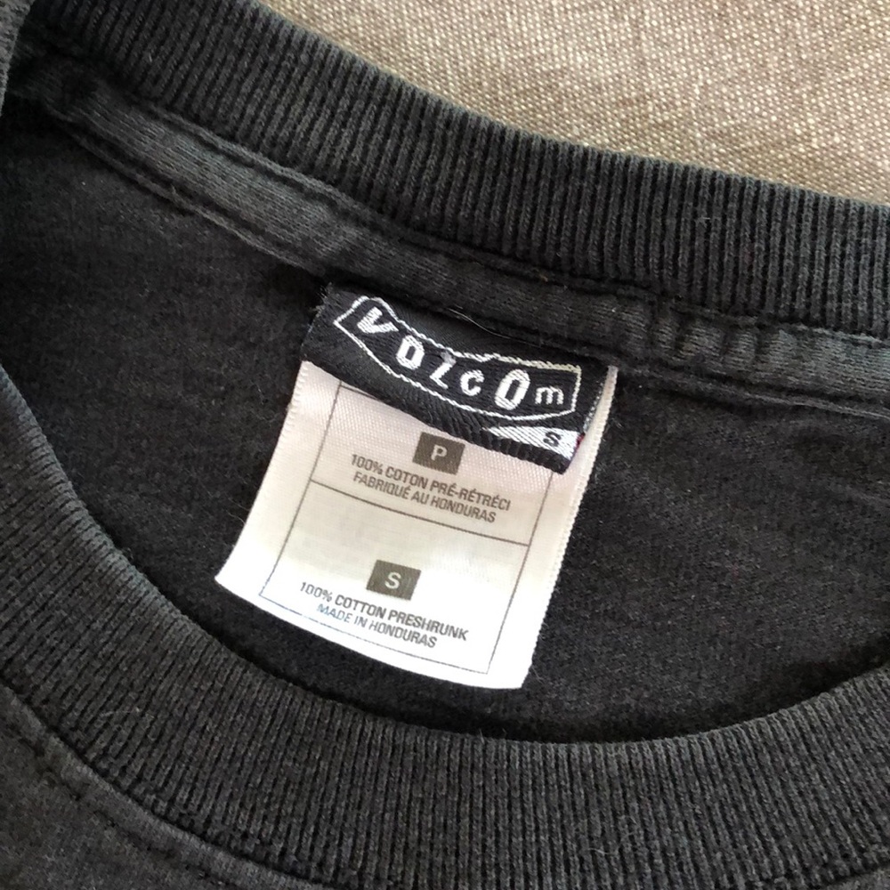 ▪️VOLCOM TEE▪️😎 - Picture 2 of 4